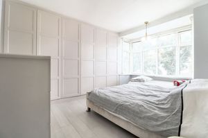 Photo 5- click for photo gallery